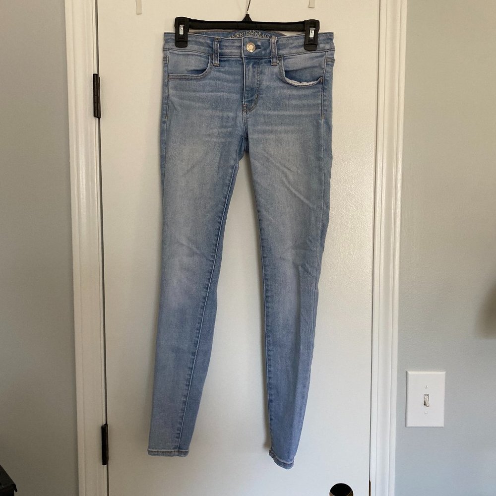 American Eagle Light Colored Jeans